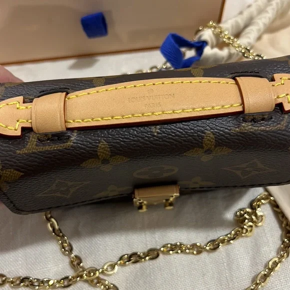 Louis Vuitton Micro Métis bag - Picture 7 of 16